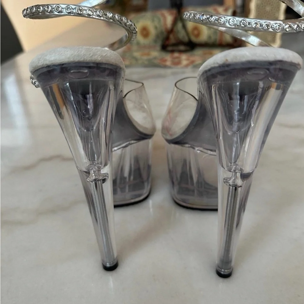 Pleaser Silver Spiral Platform Heels New Size 5 - Picture 6 of 8